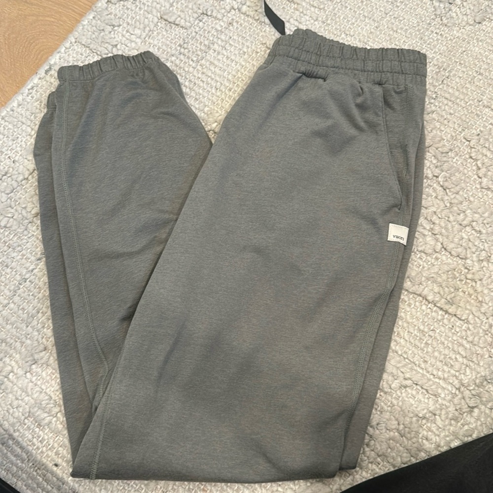 Vuori Boyfriend Jogger - Laurel Heather - XS
